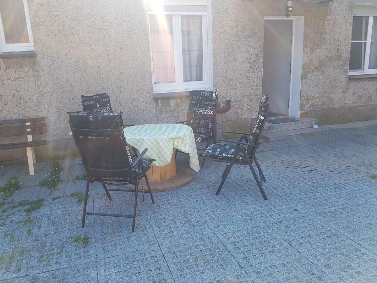 Ferienwohnung In Diehlo Eisenhüttenstadt Eksteriør bilde